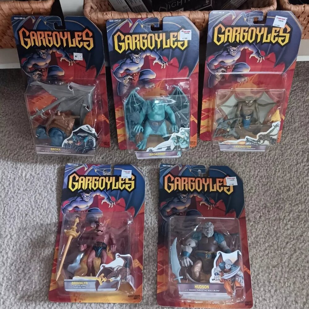 Lot of Gargoyles Action Figures by Kenner 1995